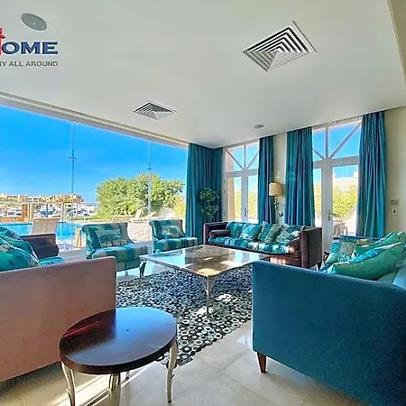 Luxury Villa In New Marina
